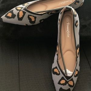 Venus Celia Women’s/Ladies Animal Print Dress Flats. New. Size 9